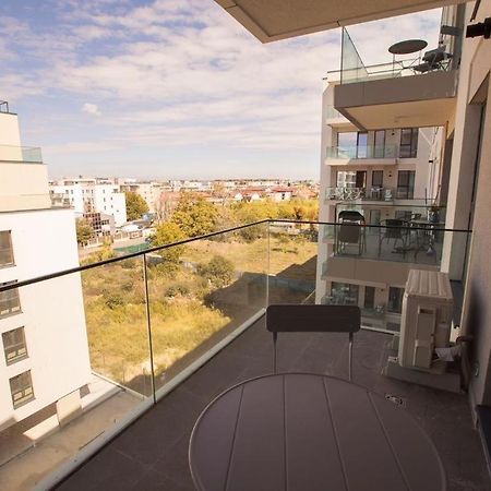 Escapism - Premium 1Br Apartment With Parking Букурещ Екстериор снимка